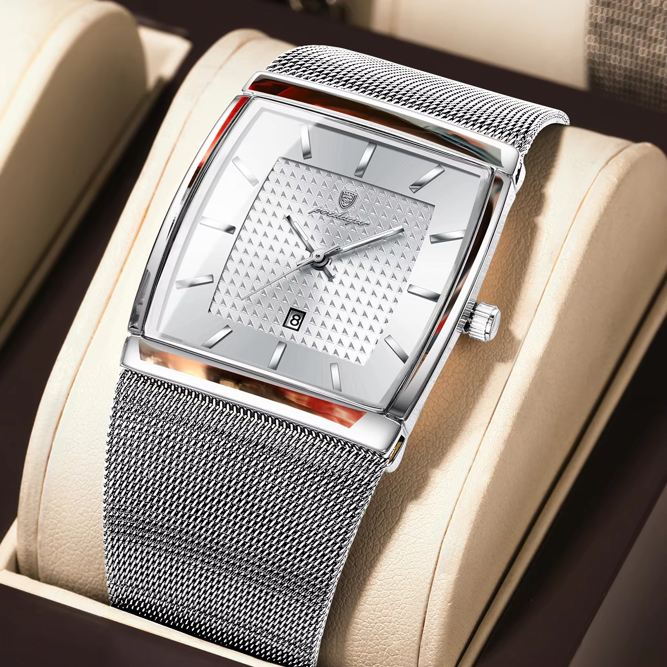Silver white POEDAGAR 885 Quartz Analog Watch with mesh strap.